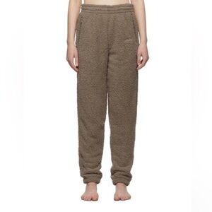 NWT Skims Teddy‎ Jogger Lounge Fuzzy and Cozy Sweatpants Pajamas Size 4X
